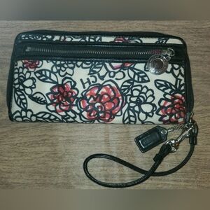 Coach Vintage Poppy Graffiti Sateen Zip Around Wallet